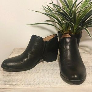 Naturalizer Leather Booties